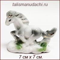 Лошадка (фарфор) - сила и выносливость. Лошадка (фарфор) - сила и выносливость.